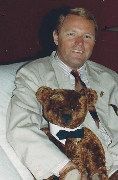 David Worland. Antique Bear Collector.